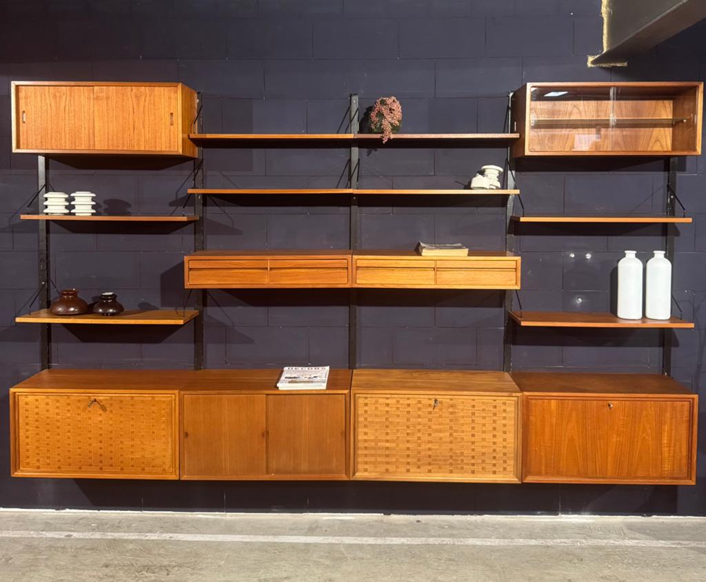Poul Cadovius by Royal System vintage modulair wandsysteem, Huis en Inrichting, Gebruikt, 200 cm of meer, Glas, 300 cm of meer