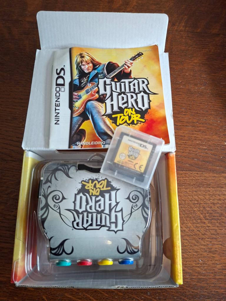 Gutar Hero, Ophalen