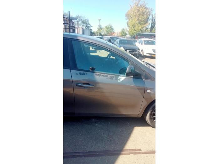 Portier 4Deurs rechts-voor van een Fiat Bravo (865/B), Gebruikt, -, Deur, -