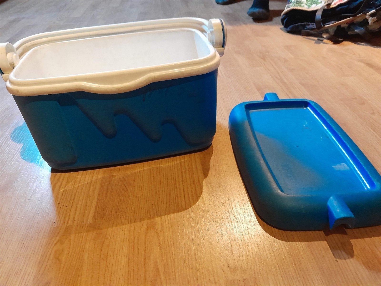 Curver koelbox 33 liter, Caravans en Kamperen, Koelboxen, Ophalen of Verzenden, Elektrisch