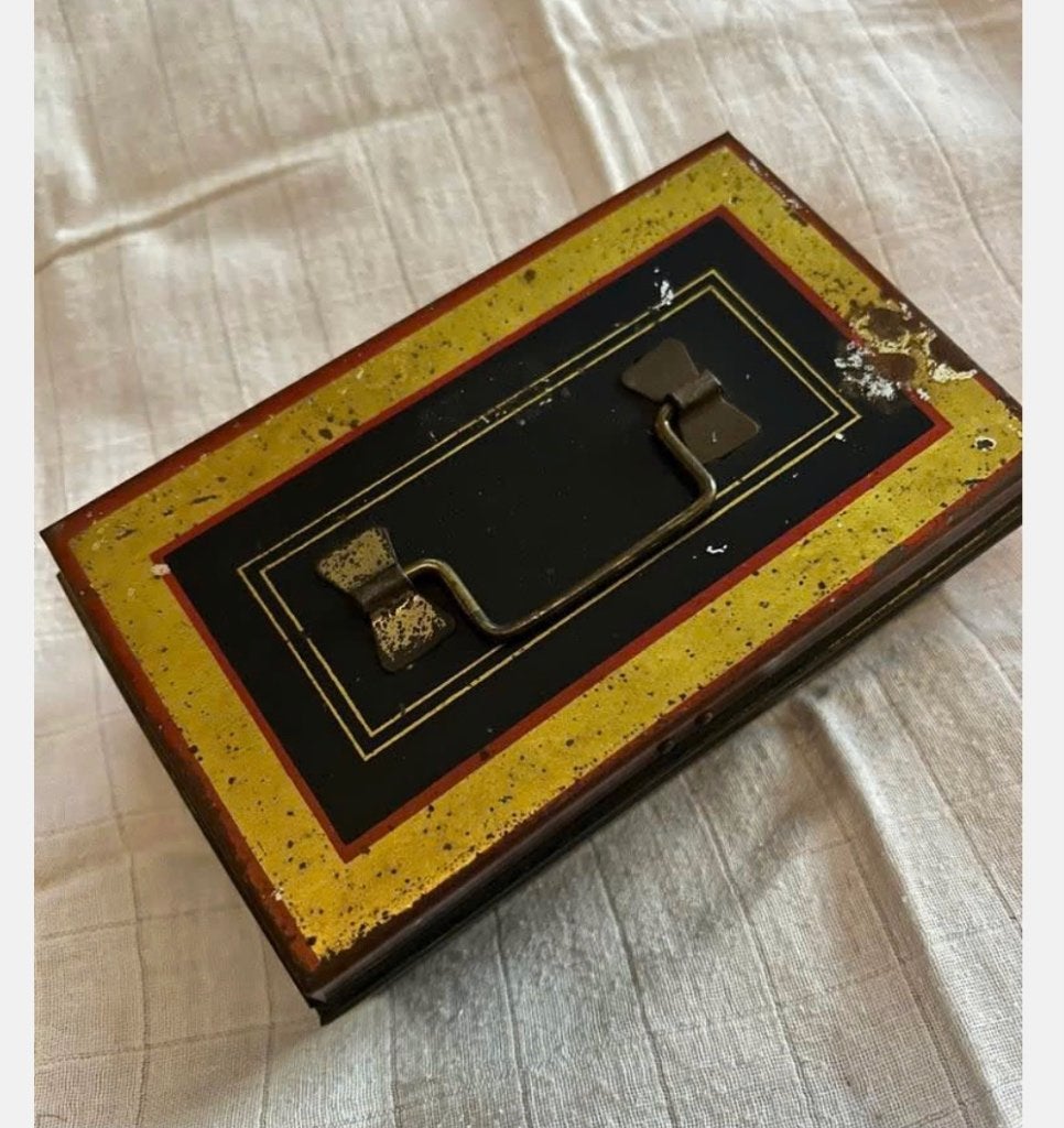 Vintage geldkist, blikken doos, Ophalen of Verzenden