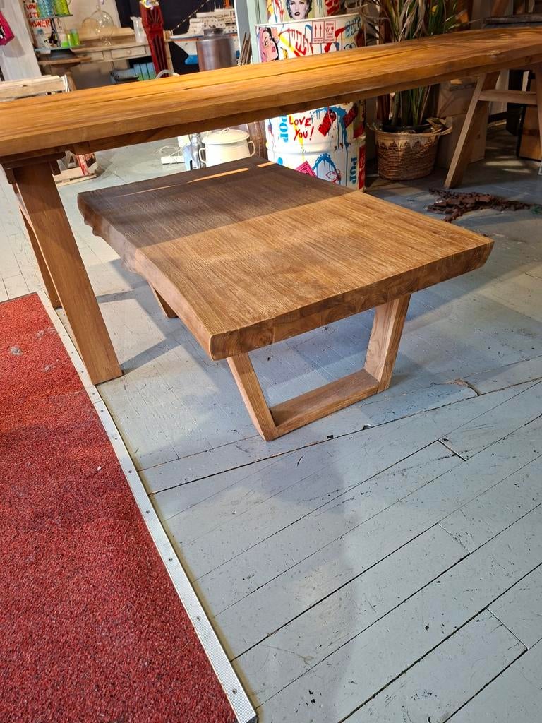 Robuuste houten teak salontafel., Gebruikt, Robuust, Landelijk, 150 tot 200 cm, Minder dan 50 cm