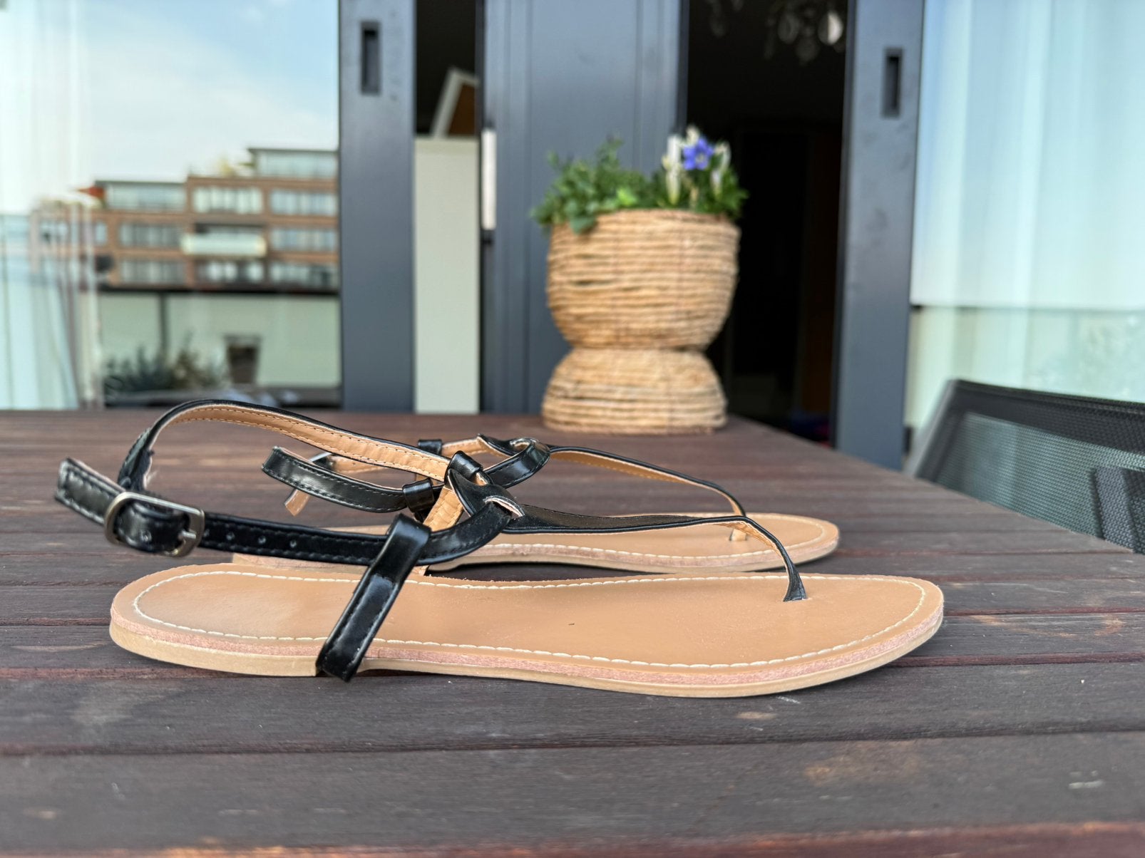 Zwarte sandalen HEMA maat 39/40, Kleding | Dames, Ophalen of Verzenden, Zo goed als nieuw, Zwart, Sandalen of Muiltjes