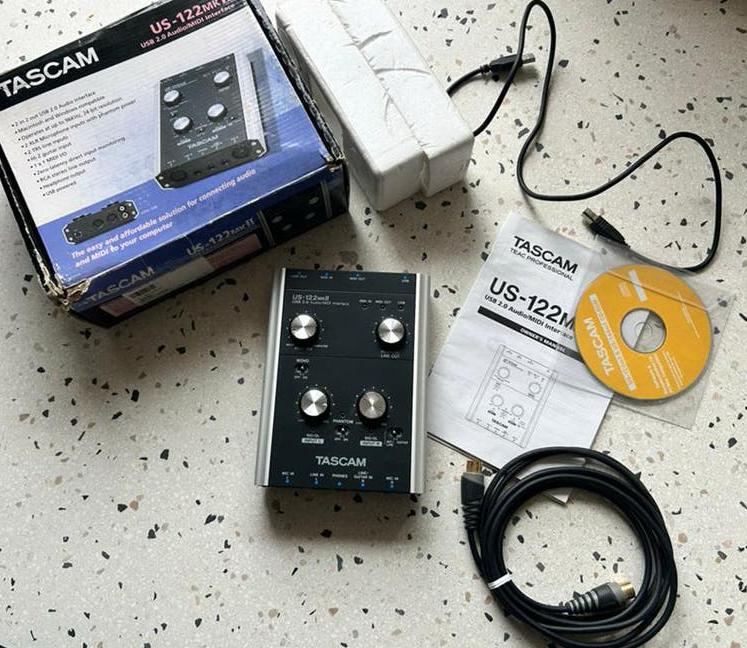 Tascam US-122mkII USB Audio/MIDI Interface, Ophalen of Verzenden, Zo goed als nieuw