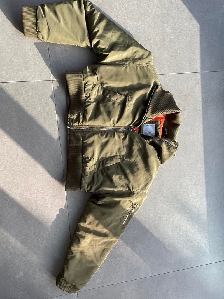 Groene korte tussenjas - FB Sister - Maat M, Kleding | Dames, Jassen | Zomer, Ophalen of Verzenden, Zo goed als nieuw, Maat 38/40 (M)