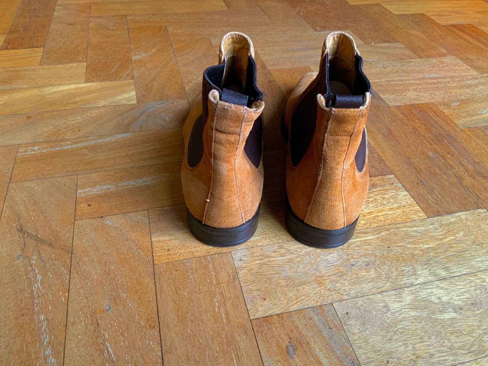 Giorgio suède Chelsea boots - Maat 42, Kleding | Heren, Verzenden, Zo goed als nieuw, Bruin, Boots