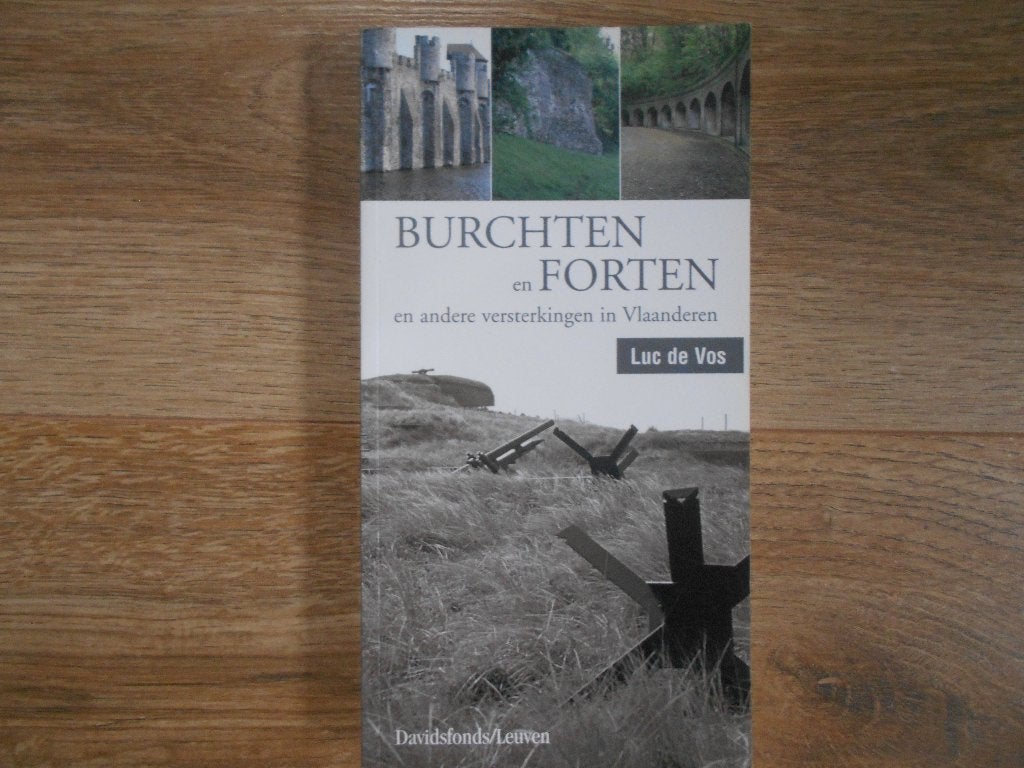 Luc de Vos Burchten en forten en andere versterkingen in, Ophalen of Verzenden, Tweede Wereldoorlog, Zo goed als nieuw, Overige onderwerpen
