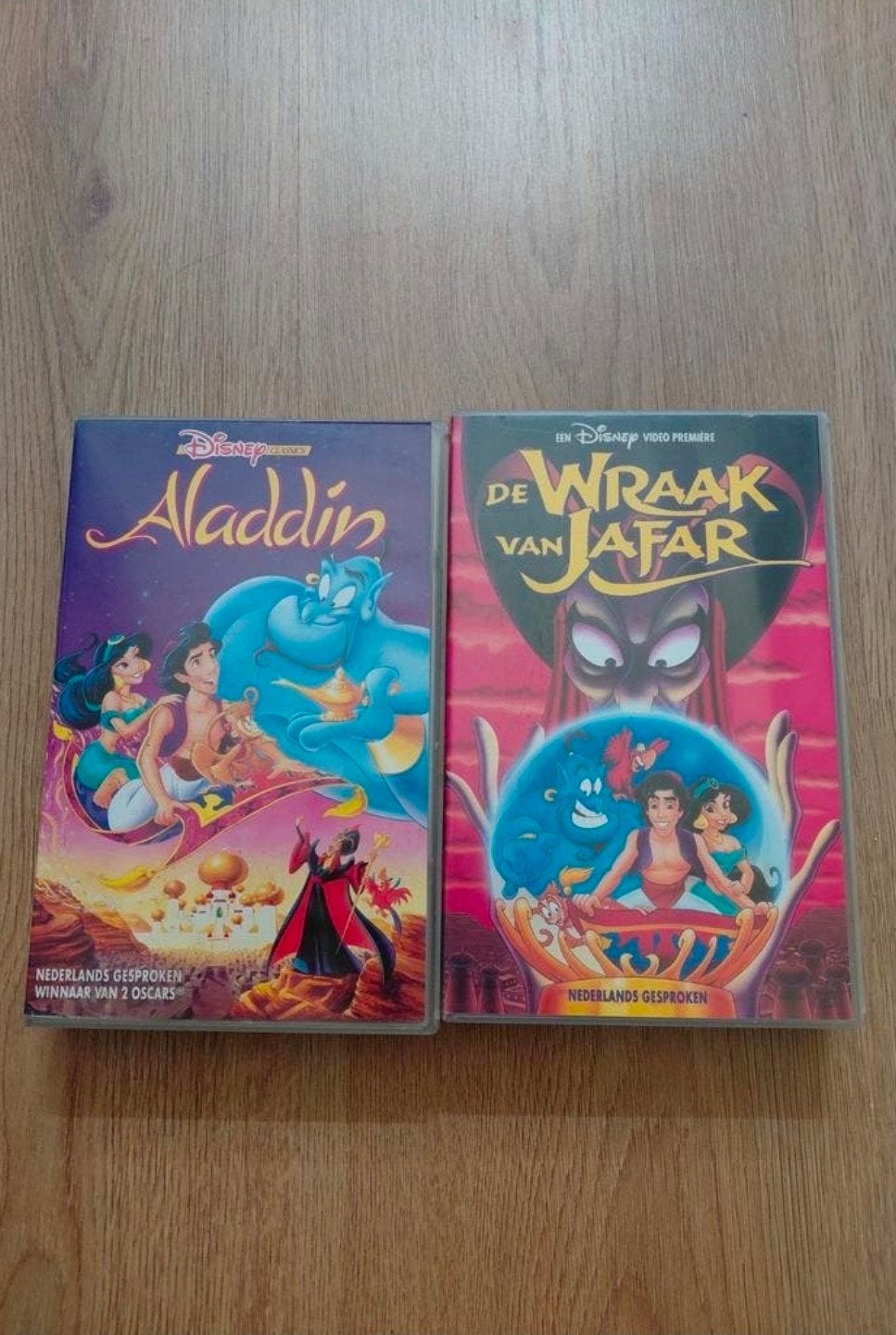 Disney Classics Aladdin 1 en 2 De Wraak van Jafar VHS, Gebruikt, Tekenfilm, Alle leeftijden, Ophalen of Verzenden