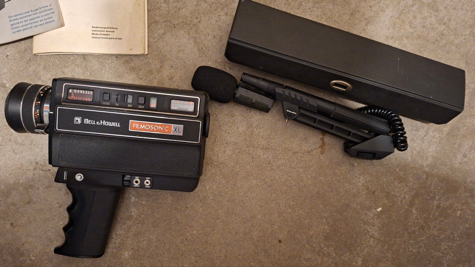 Bell & Howell Filmosonic XL 8mm camera met accessoires, Ophalen, 8mm, Camera