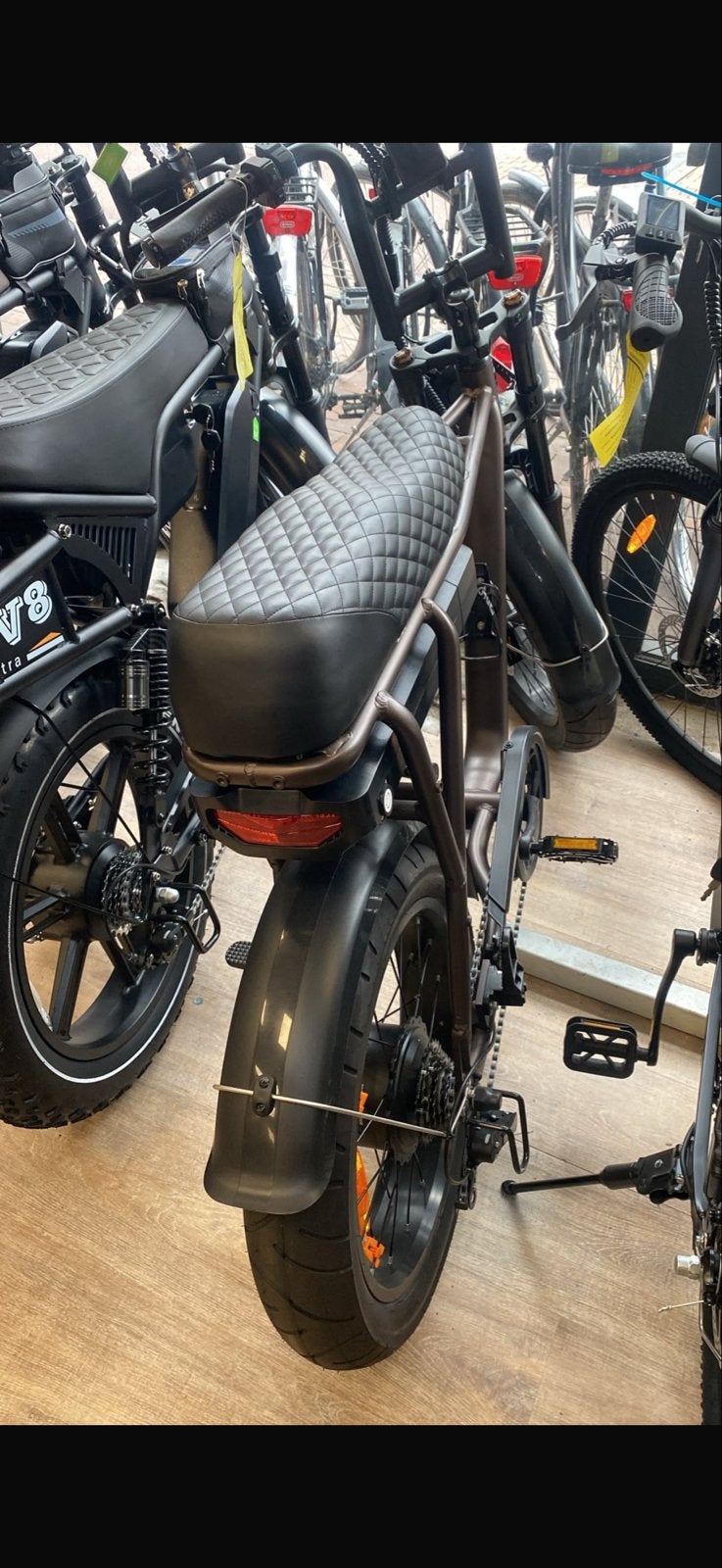 EB2 Fatbike - Zwart - Elektrische Fatbike, Ophalen of Verzenden, Zo goed als nieuw, Elektrische step (E-scooter)