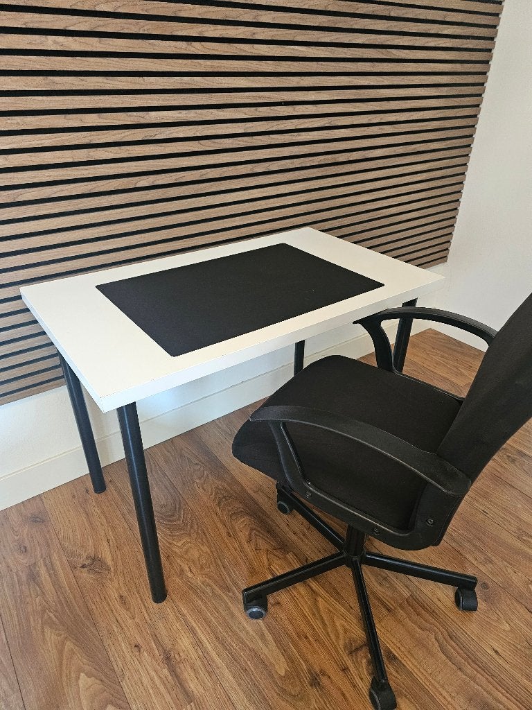 IKEA bureau + IKEA bureaustoel – complete werkplek, Ophalen, Gebruikt