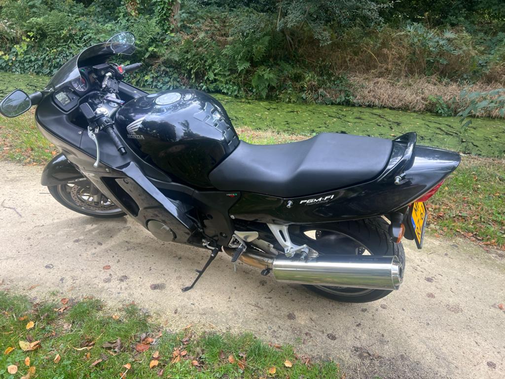 Honda CBR 1100 XX Super Blackbird - Klaar voor de zomer!, Motoren, Motoren | Honda, 4 cilinders, Motorrijbewijs A, Gebruikt, Super Sport