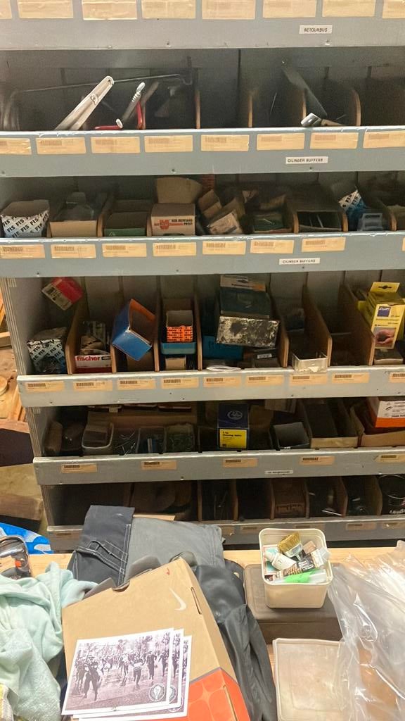 Vakken kast op wielen, Ophalen, 100 tot 150 cm, N, A