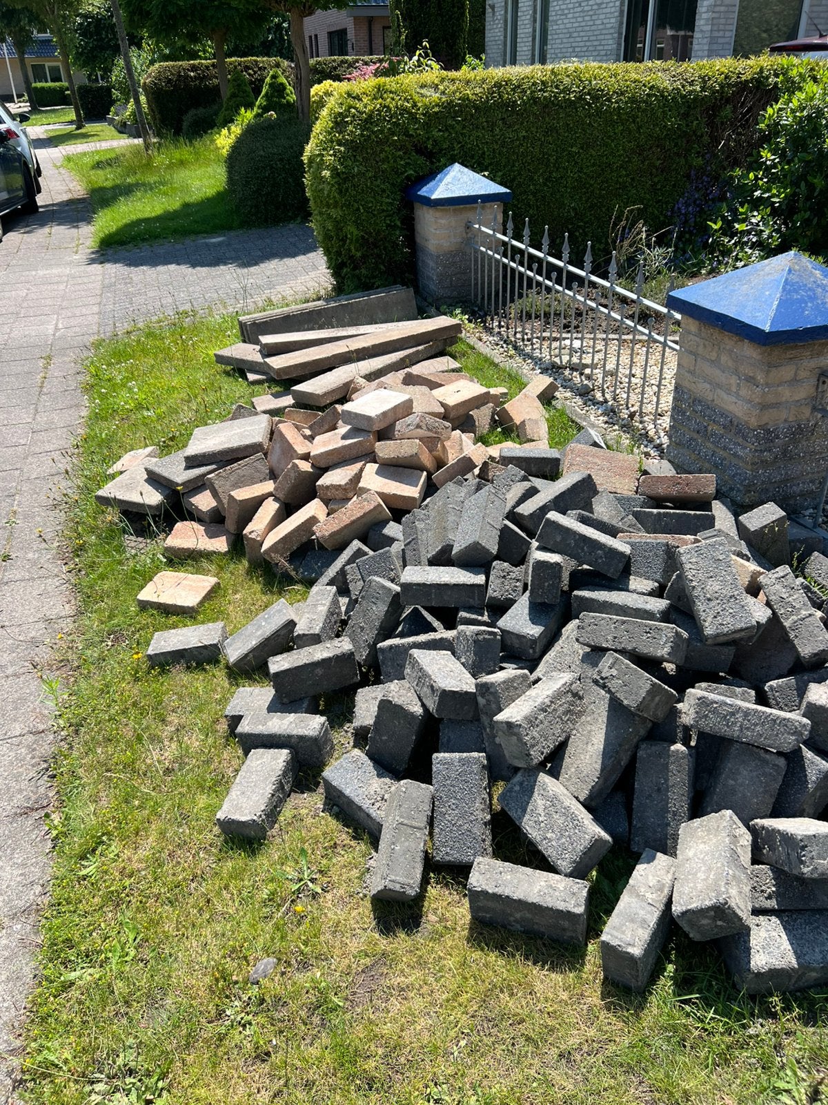Klinkers restpartij gratis af te halen, Ophalen, Nieuw, Beton, Klinkers