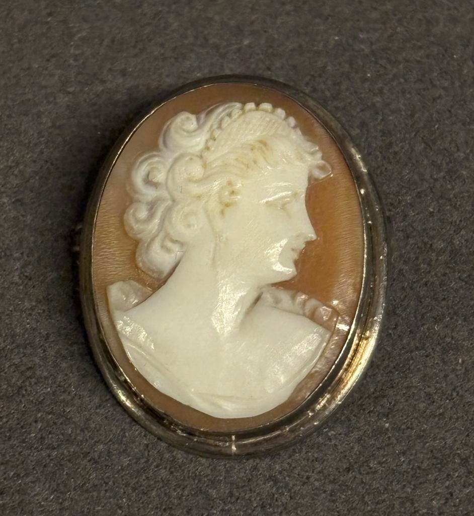 Cammee broche zilver, Sieraden, Tassen en Uiterlijk, Broches, Verzenden