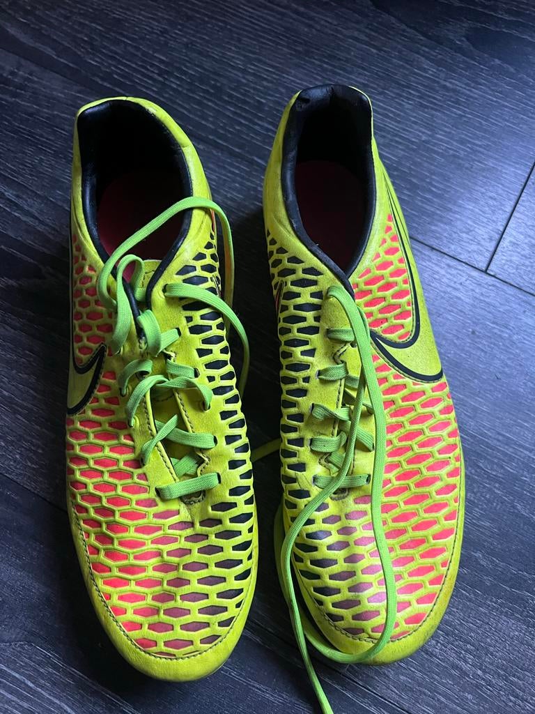 Nike Magista Voetbalschoenen - Maat 43 - Goede Staat, Maat XS of kleiner, Ophalen, Gebruikt, Schoenen
