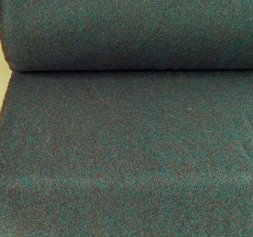 Camira Synergy LDS60; petrol; restant meubelstof, Hobby en Vrije tijd, Stoffen en Lappen, Wol, Meerkleurig, 120 cm of meer, Nieuw
