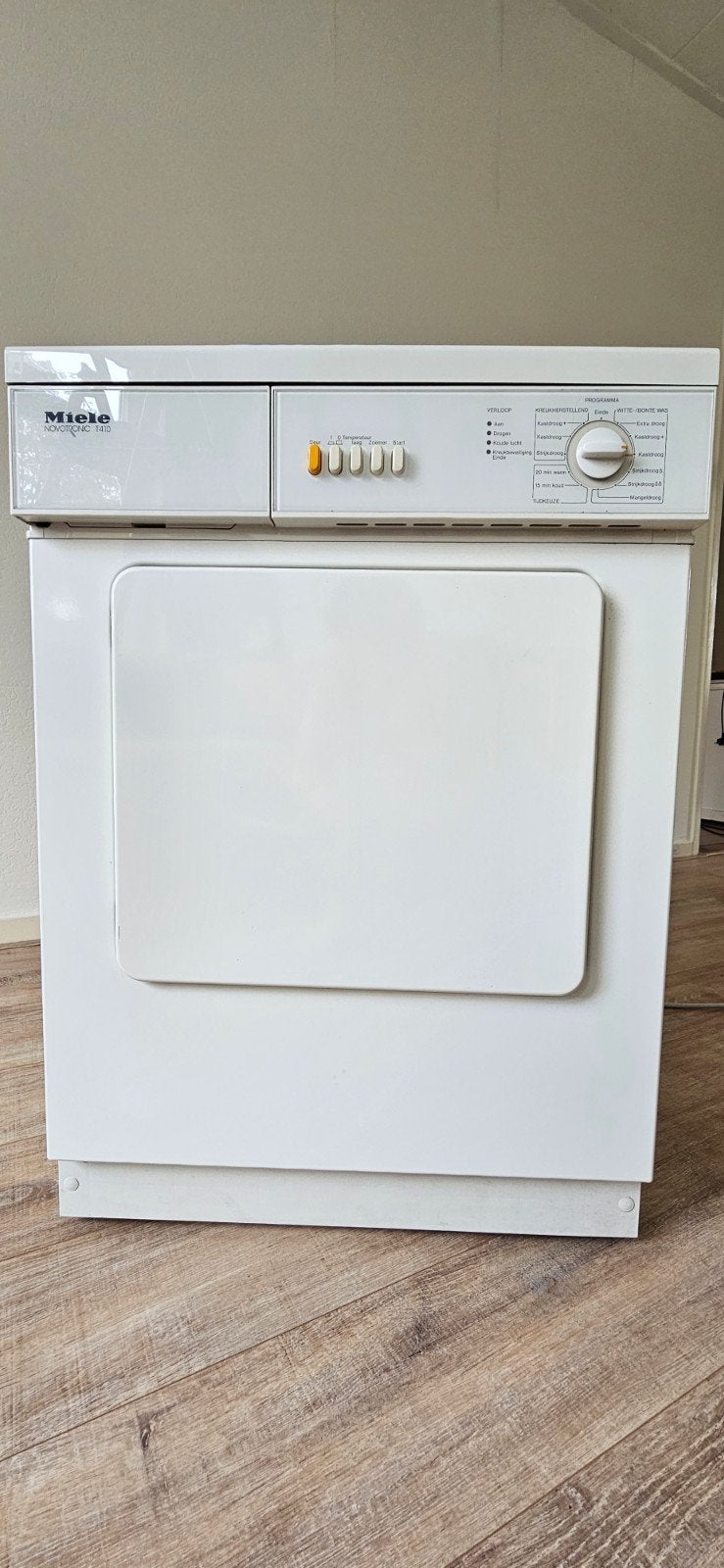 Miele Novotronic T410 Luchtafvoerdroger - 5kg, Ophalen, Gebruikt, Luchtafvoer, 4 tot 6 kg