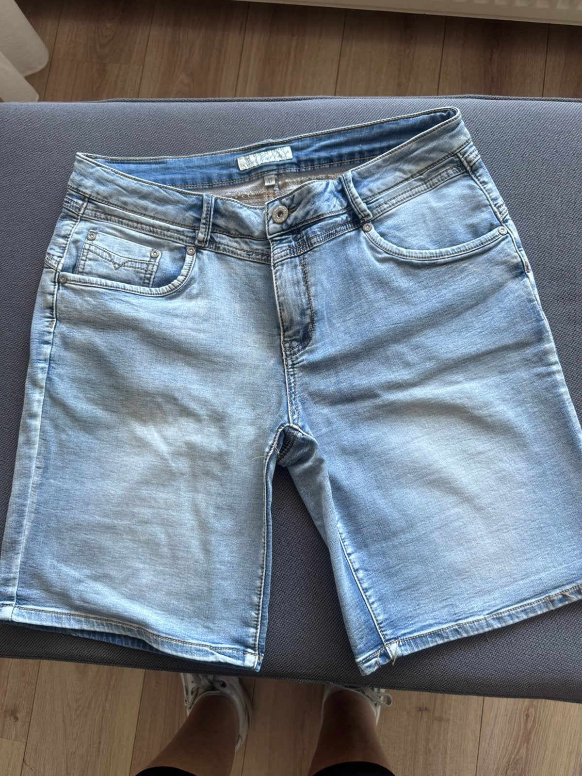 Red button short relax maat 42, Ophalen of Verzenden, Zo goed als nieuw, Blauw, W33 - W36 (confectie 42/44)