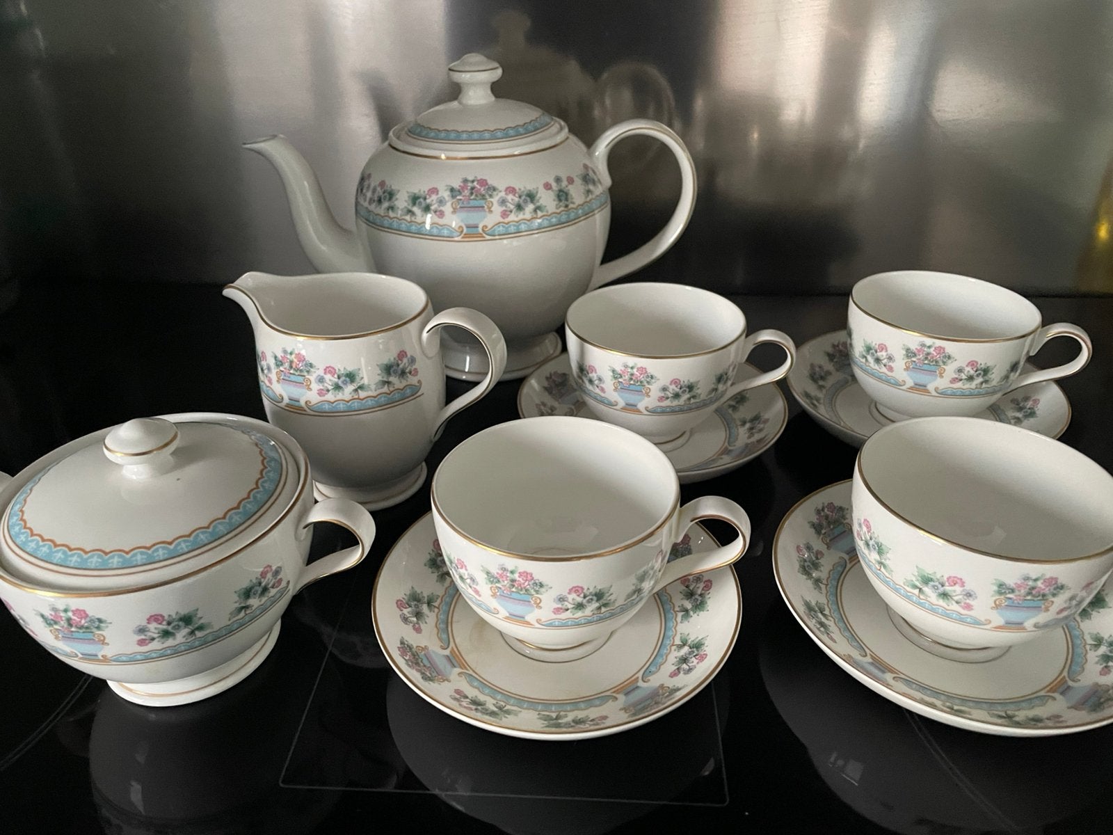 Servies van Royal Canterbury, Antiek en Kunst, Ophalen