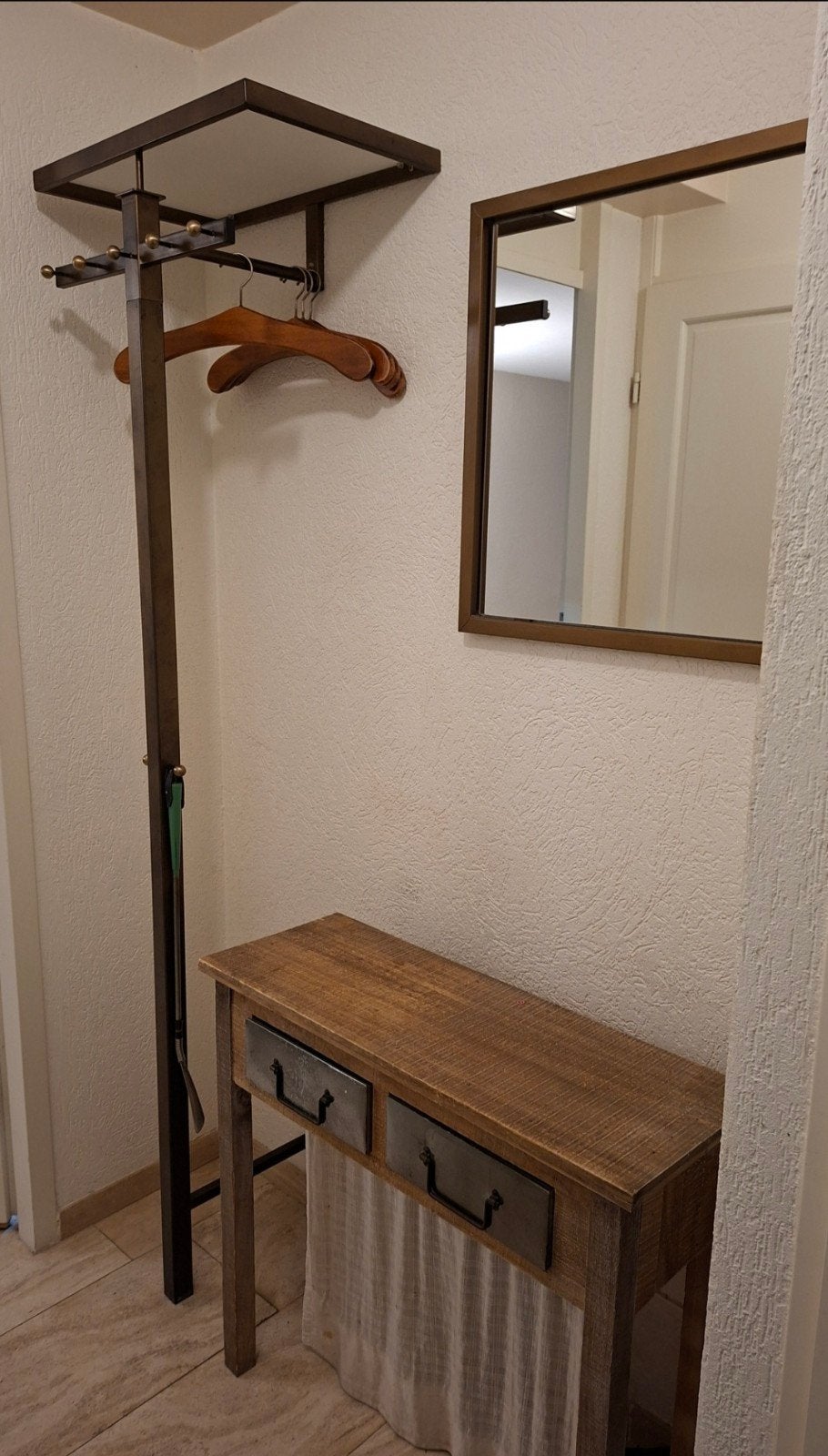 Kapstok, spiegel en kastje, brons, complete set voor de hal, Zo goed als nieuw, Minder dan 100 cm, Hout, Ophalen
