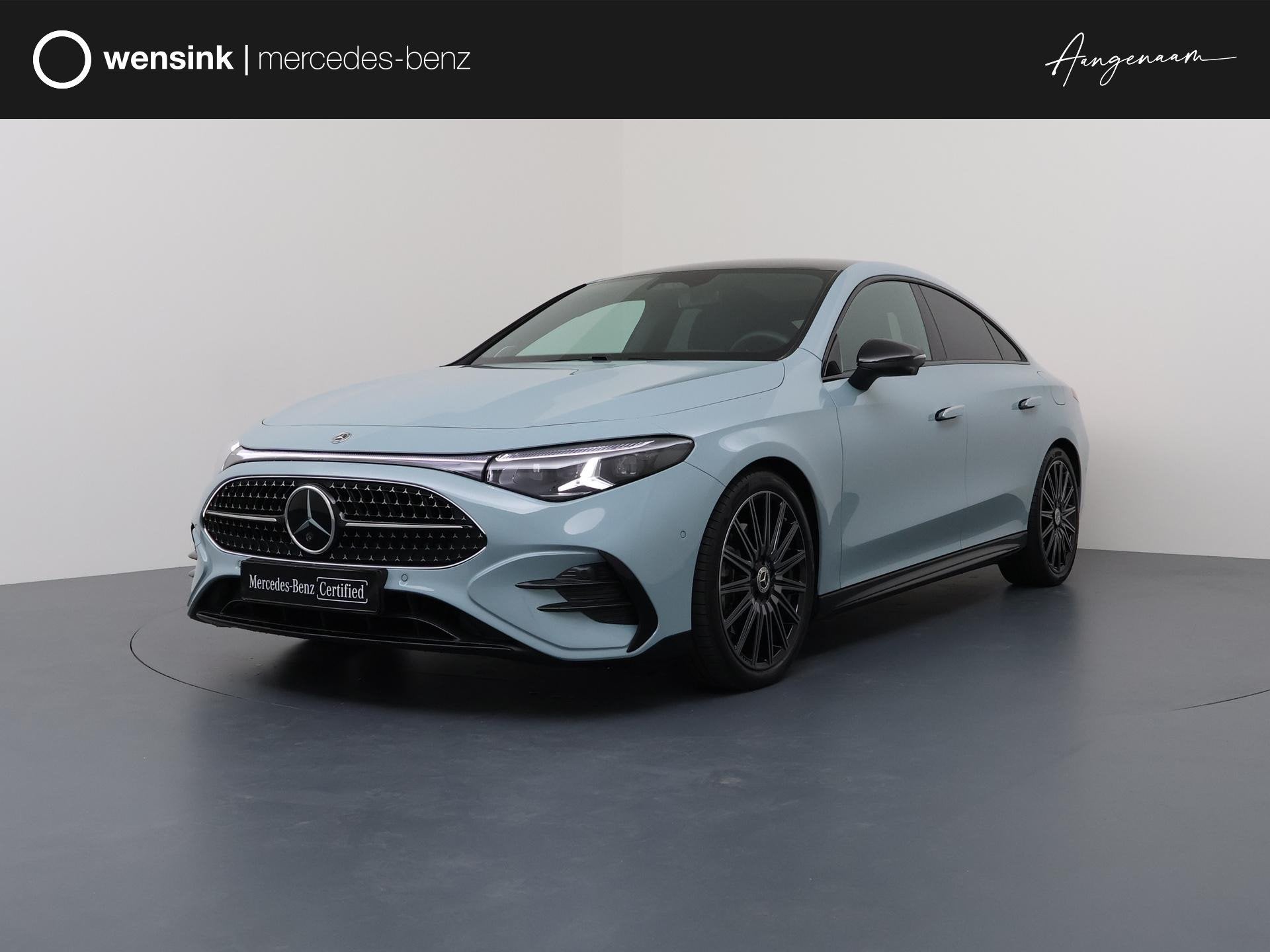 Mercedes-Benz CLA-Klasse 200 AMG Line Business Solution AMG, Auto's, Stof, 4 cilinders, Blauw, 163 pk