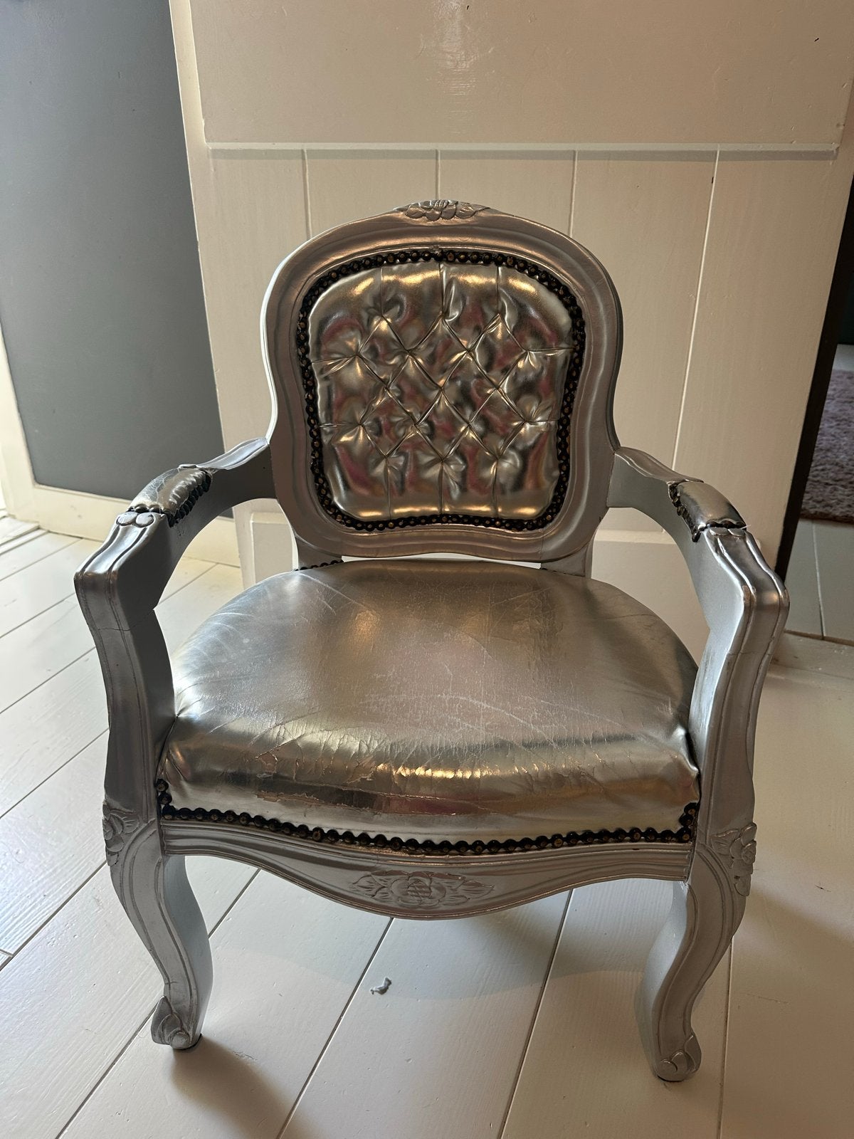 Zilveren "Prinsessenstoel" voor peuters en kleuters, Huis en Inrichting, Stoelen, Gebruikt, Eén, Hout, Overige kleuren, Ophalen