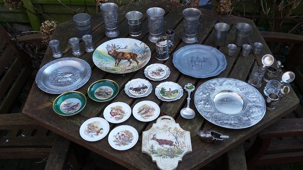 jachtitems tinnen bekers schotels, Ophalen of Verzenden, Gebruikt, Hert, Beeldje of Figuurtje