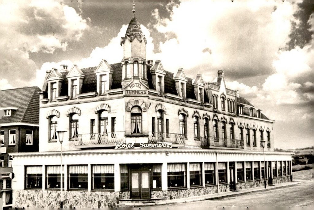 Valkenburg Hotel Tummers Stationsplein 21 # 637, Verzamelen, Ophalen of Verzenden, 1940 tot 1960, Limburg