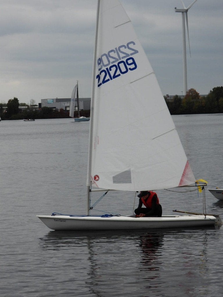 Laser Zeilboot met accessoires + trailer, Watersport en Boten, Ophalen, Laser, Gebruikt, Overige brandstoffen