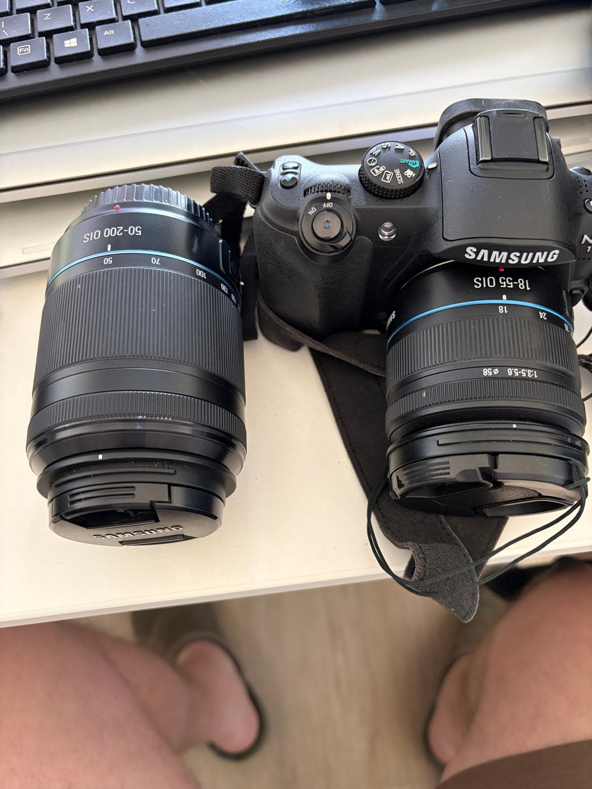 Samsung NX11 Systeemcamera met 18-55mm en 50-200mm lenzen, Gebruikt, Beeldstabilisatie, Ophalen of Verzenden, Samsung