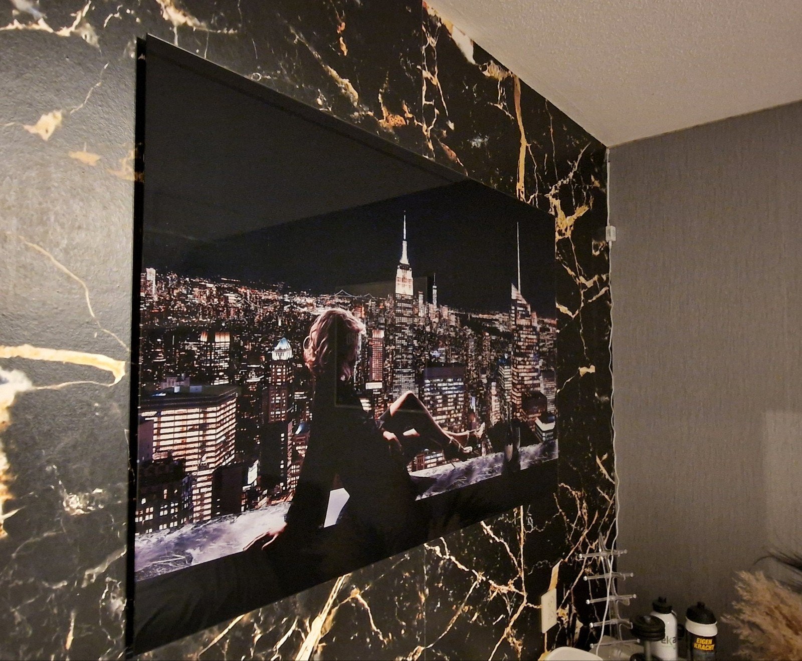 Manhattan Lady wanddecoratie 80x120 cm, Ophalen, 100 tot 125 cm, 75 – 100, Print