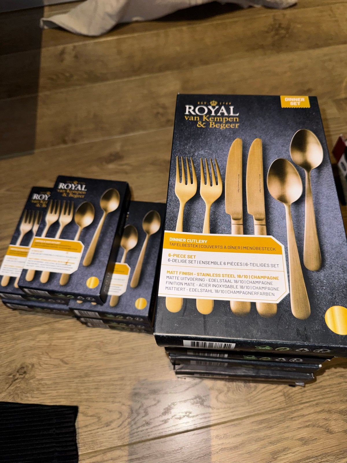 Royal van Kempen & Begeer Bestekset Champagnekleurig, Huis en Inrichting, Keuken | Bestek, Royal Van Kempen & Begeer, Bestekset