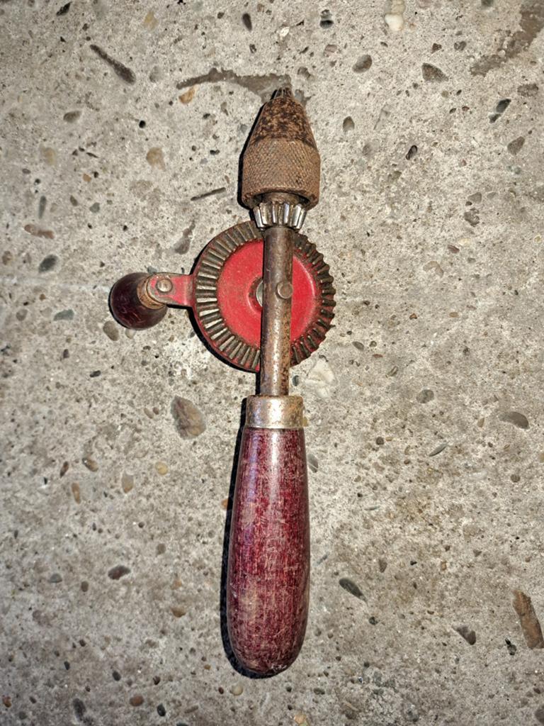 Antieke handboor - Vintage gereedschap, Antiek en Kunst, Antiek | Gereedschap en Instrumenten, Ophalen of Verzenden