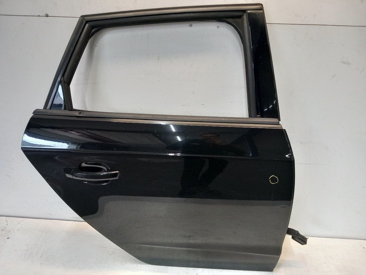 Portier rechts achter Audi A3, Auto-onderdelen, Onderdelen@venauto.nl, Van der Ven Autorecycling B.V., Gebruikt, Ettenseweg 76, 4706 PB Roosendaal, The Netherlands
