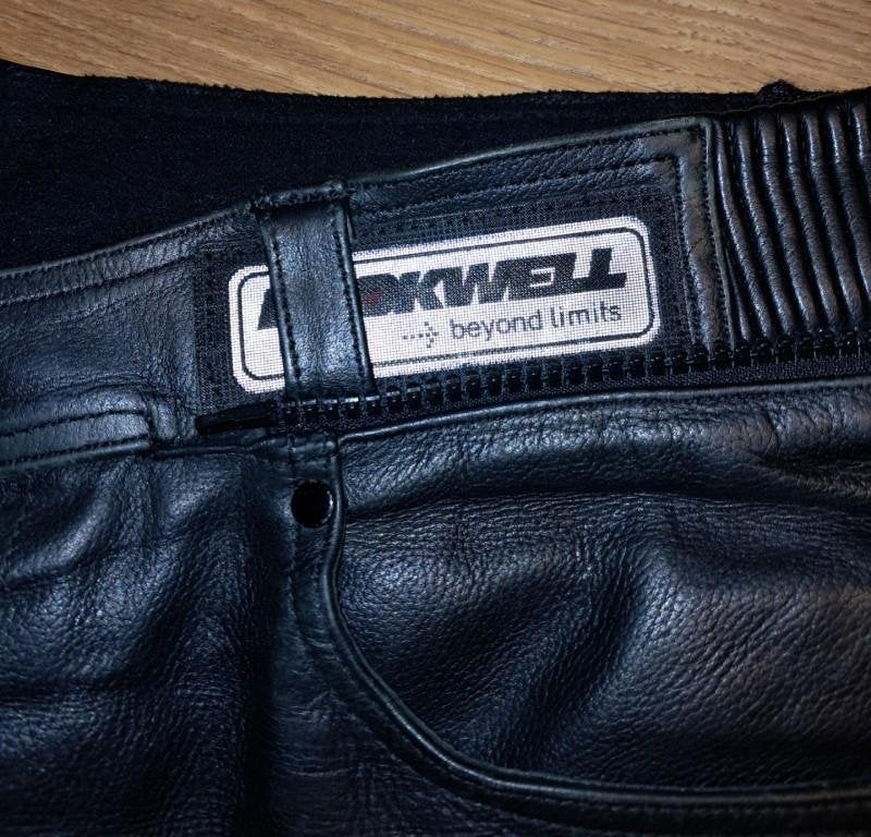 MOTORBROEK MT.M {LOOKWELL} VAN STEVIG DIK LEDER.WEINIG GEDRA, Motoren, Broek | leer, Heren, Lookwell, Ophalen of Verzenden