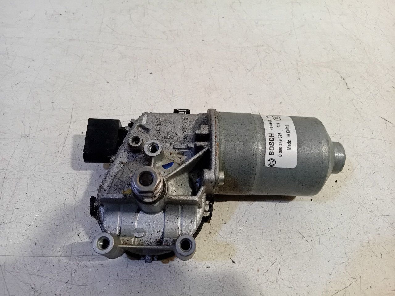 Ruitenwissermotor voor BMW X1, Onderdelen@venauto.nl, Van der Ven Autorecycling B.V., Gebruikt, Ettenseweg 76, 4706 PB Roosendaal, The Netherlands