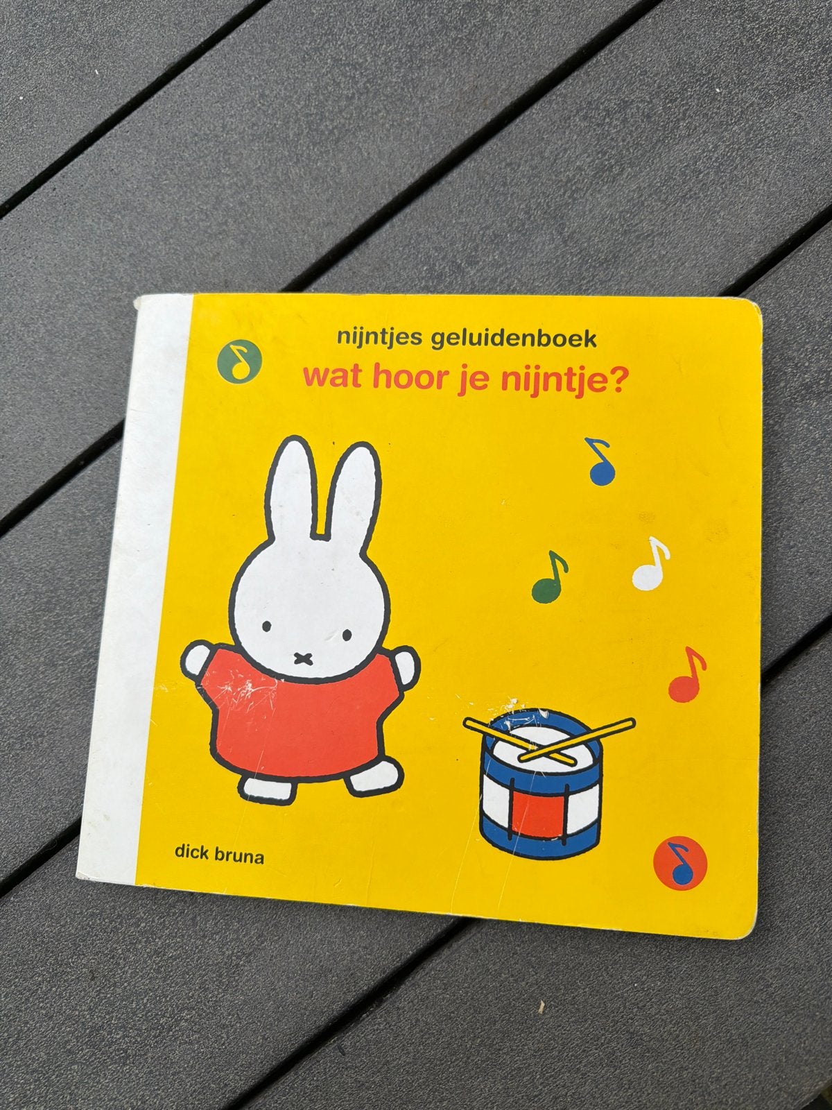 Nijntjes Geluidenboek: Wat hoor je Nijntje?, Boeken, Ophalen, Gelezen, Uitklap-, Voel- of Ontdekboek, 1 tot 2 jaar