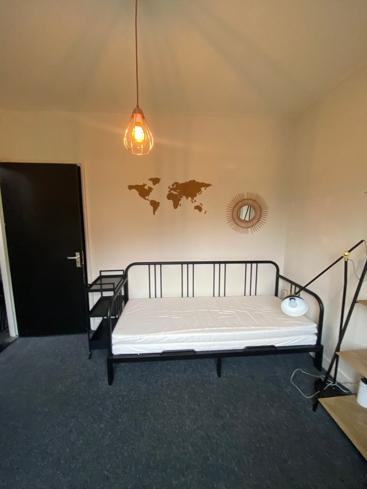 Fyresdal ikea bedbank, Huis en Inrichting, Ophalen, Zwart, Tweepersoons, Zo goed als nieuw