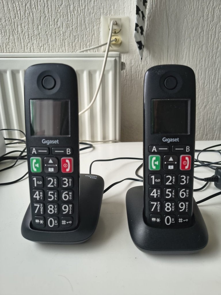 Telefoonset gigaset e2090H, Ophalen of Verzenden, Zo goed als nieuw, 2 handsets, Stralingsarm