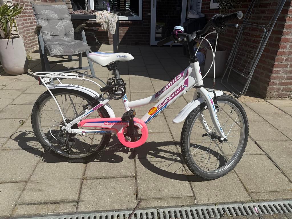 Ferrini Camita kinderfiets - Wit/Roze, Ophalen, Gebruikt, Velgrem, 20 inch of meer