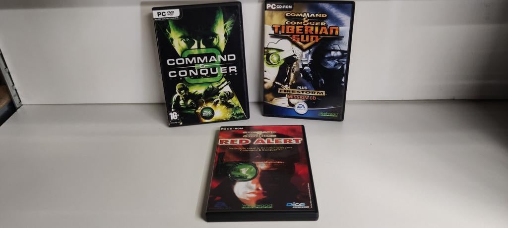 Command & Conquer PC Game Bundle, Spelcomputers en Games, Games | Pc, Gebruikt, Strategie en Constructie, 1 speler, Vanaf 12 jaar