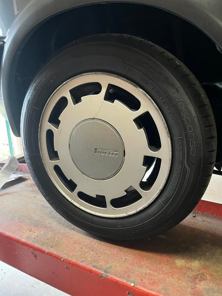 Pirelli 14” wieldoppen, Ophalen of Verzenden, Nieuw