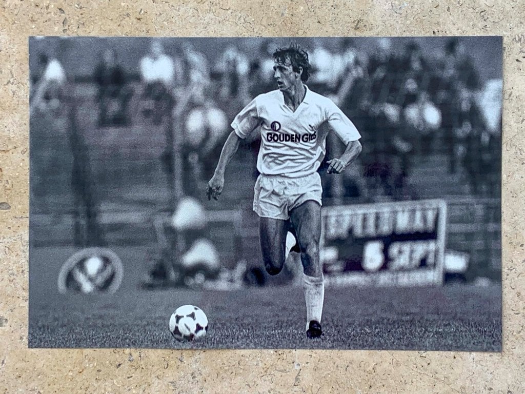 Org z/w foto 20x30 Johan Cruijff aktie voor Feyenoord 1983, Verzenden, Nieuw, Feyenoord, Poster, Plaatje of Sticker