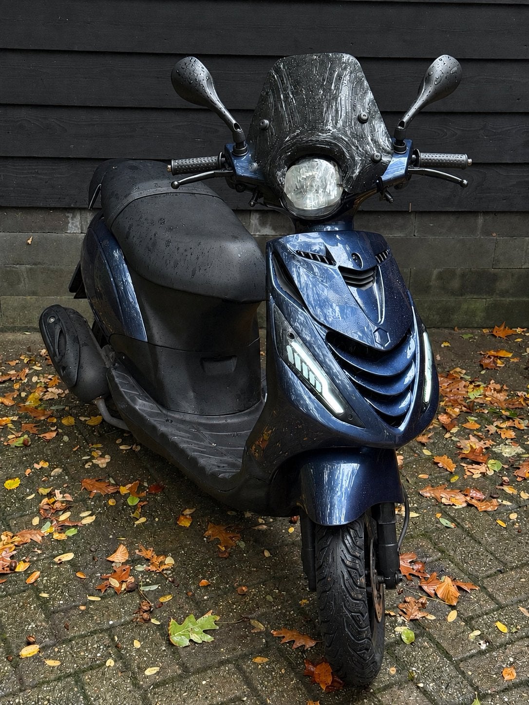 Piaggio Zip 50cc 4T - 2017 - Brom - 10.611km - Dealer Onderh, Fietsen en Brommers, Ophalen, Maximaal 45 km/u, Zip, Zo goed als nieuw