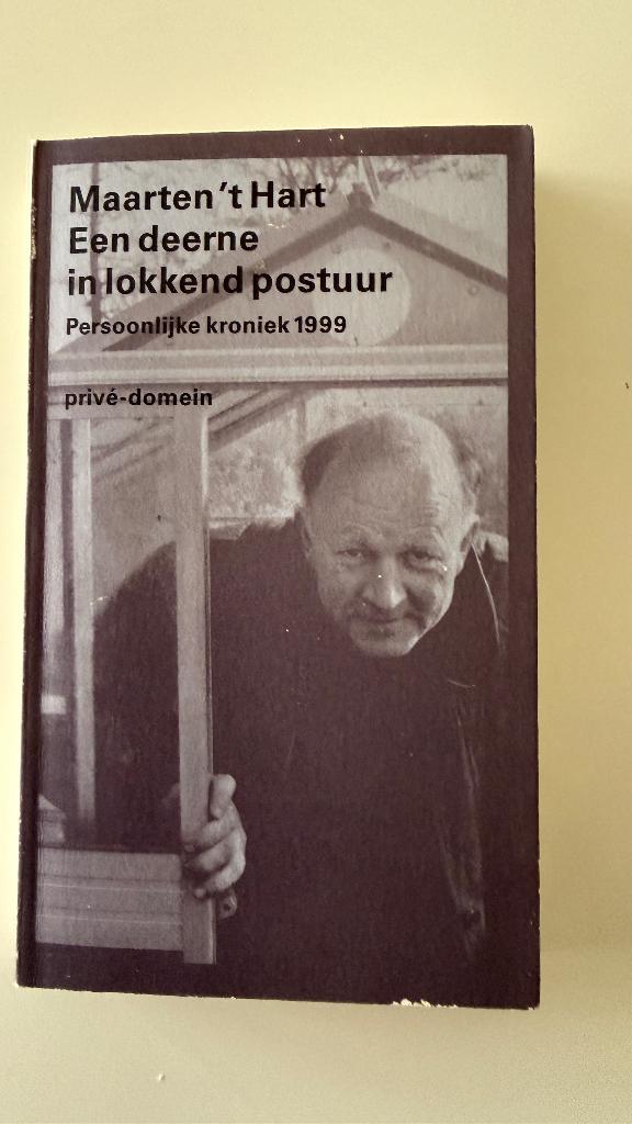 Literatuur - Privé Domein, Boeken, Maarten ‘t Hart, Ophalen of Verzenden, Zo goed als nieuw, Nederland