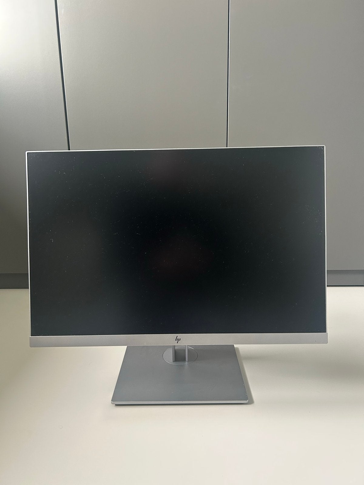 HP E243i Monitor - Full HD IPS Scherm, Computers en Software, Ophalen, IPS, In hoogte verstelbaar, Full HD