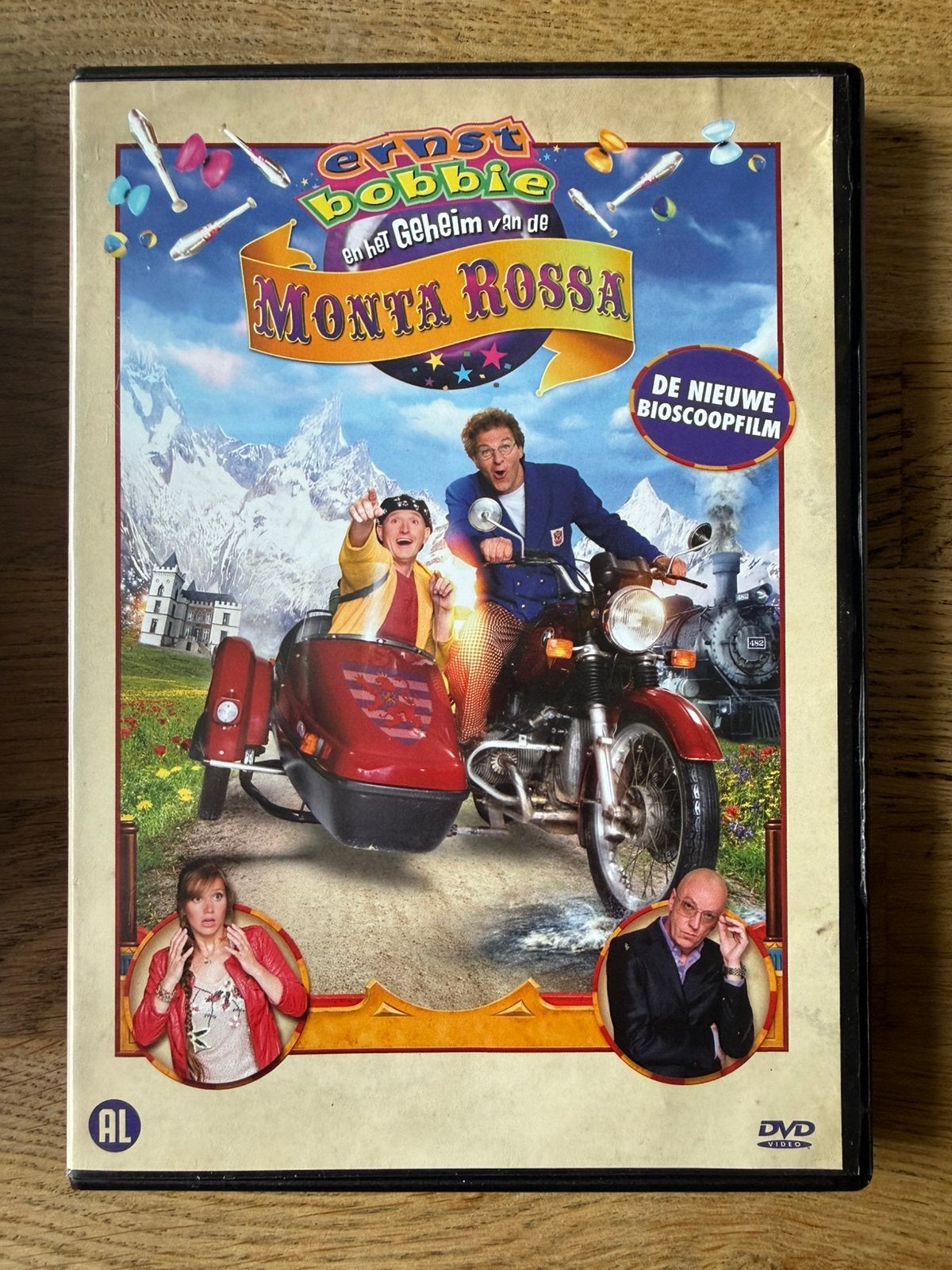 Ernst en Bobbie en de rest monta rossa dvd nieuw, Alle leeftijden, Ophalen of Verzenden, Zo goed als nieuw