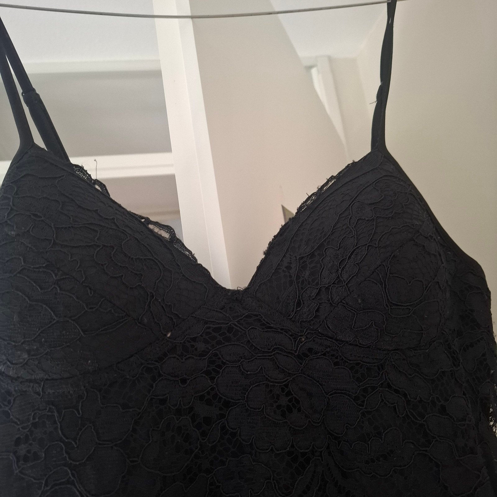 Kanten sexy blackdress, Kleding | Dames, Jurken, Zwart, Zo goed als nieuw, Onder de knie, Ophalen