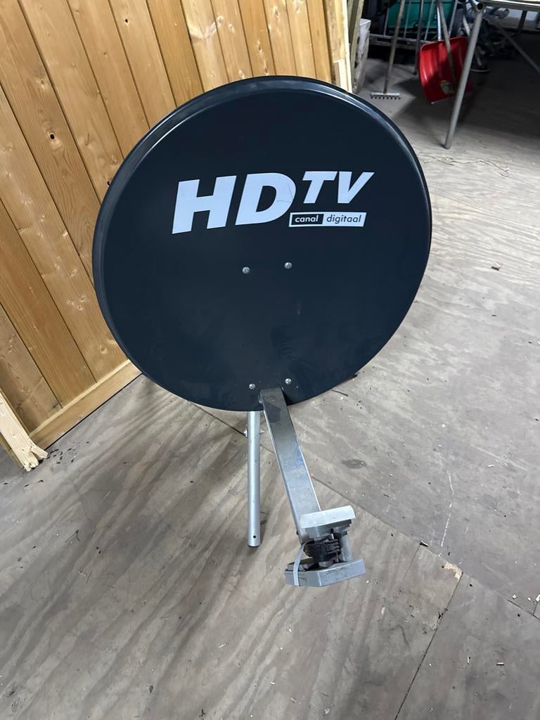 HDTV Canal Digitaal Schotelantenne met standaard, Ophalen of Verzenden, Gebruikt, (Schotel)antenne, Overige merken